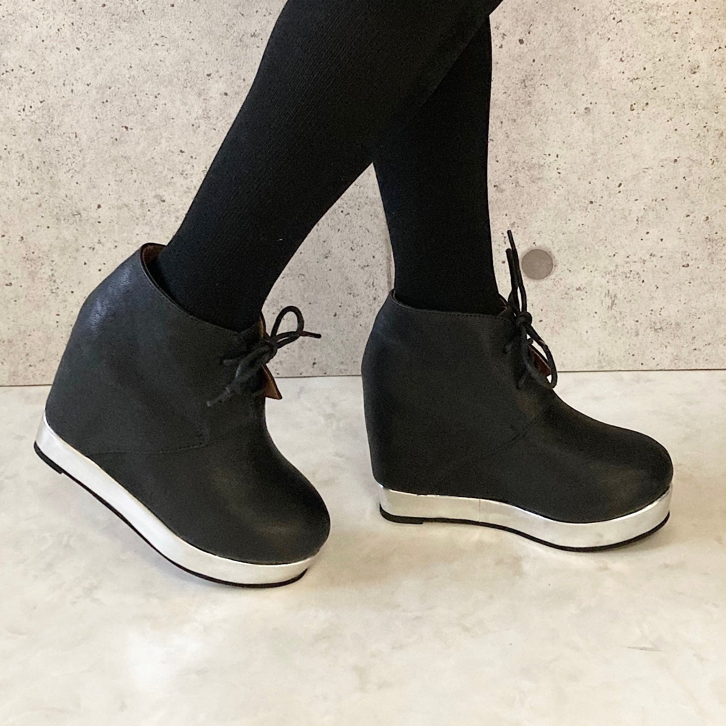 ジェフリーキャンベル Jeffrey Campbell 厚底 レースアップブーツ （ブラック） ブラック