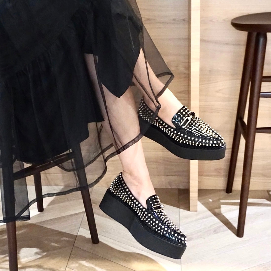 ジェフリーキャンベル Jeffrey Campbell スタッズ プラットフォーム ローファー （ブラック） ブラック