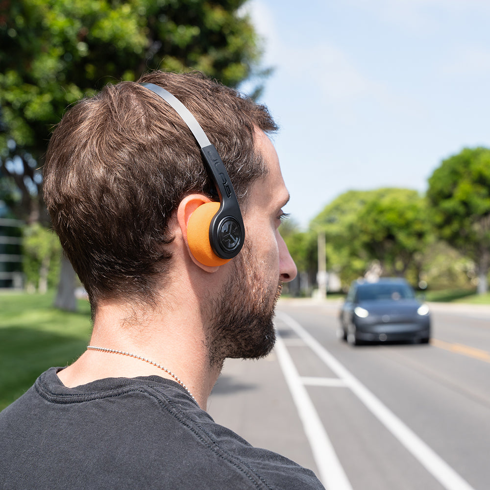 ジェイラブ JLab Rewind 2 ヘッドホン ワイヤレス Y2K レトロ ファッション 軽量 おしゃれ Bluetooth ブルートゥース デザイン マイク付き ヘッドフォン マイク付きヘッドホン【返品不可商品】 （Black） Black