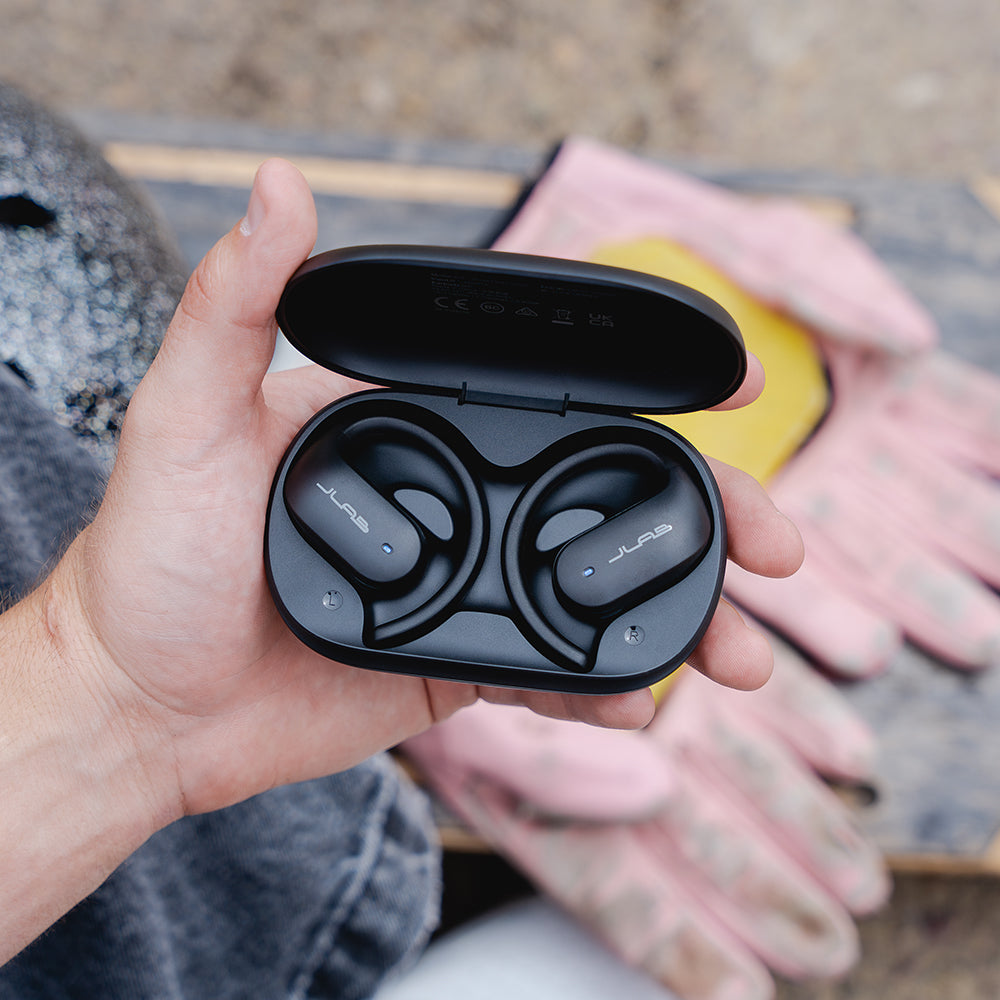 ジェイラブ JLab JBuds Open Sport オープンイヤー イヤホン ランニング  Bluetooth スポーツ ワイヤレスイヤホン 外音取り込み  耳掛け スポーツイヤホン 防水 ジム 通勤 通学【返品不可商品】 （Black） Black