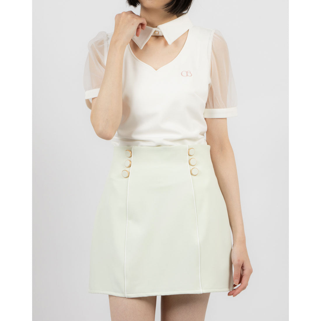 ココエアリー coco airy choker neck Tーshirt （O.WHT） O.WHT