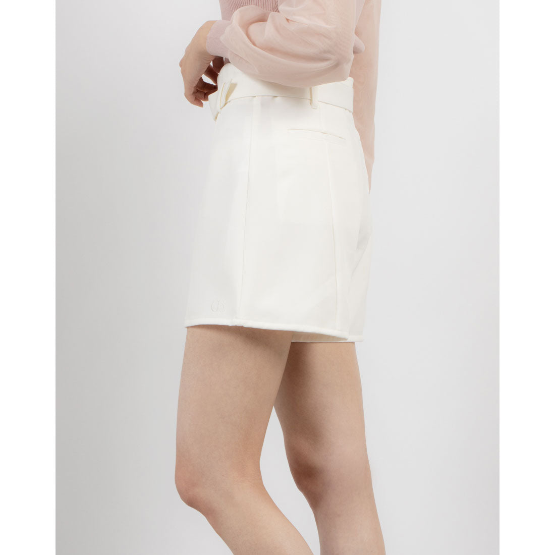 ココエアリー coco airy High waist short pants （O.WHT） O.WHT