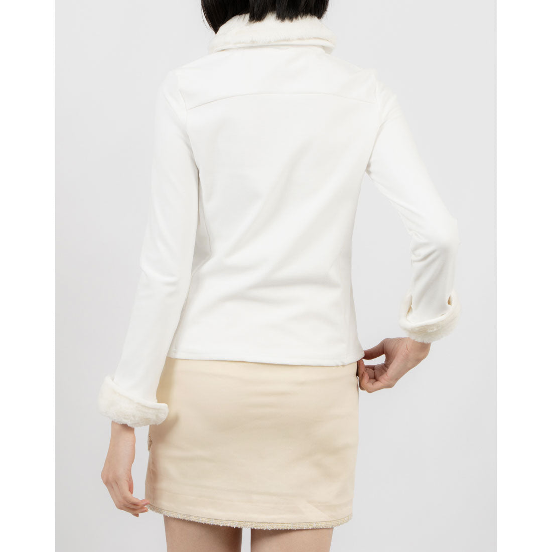 ココエアリー coco airy 2way fur zipup tops （O.WHITE） O.WHITE