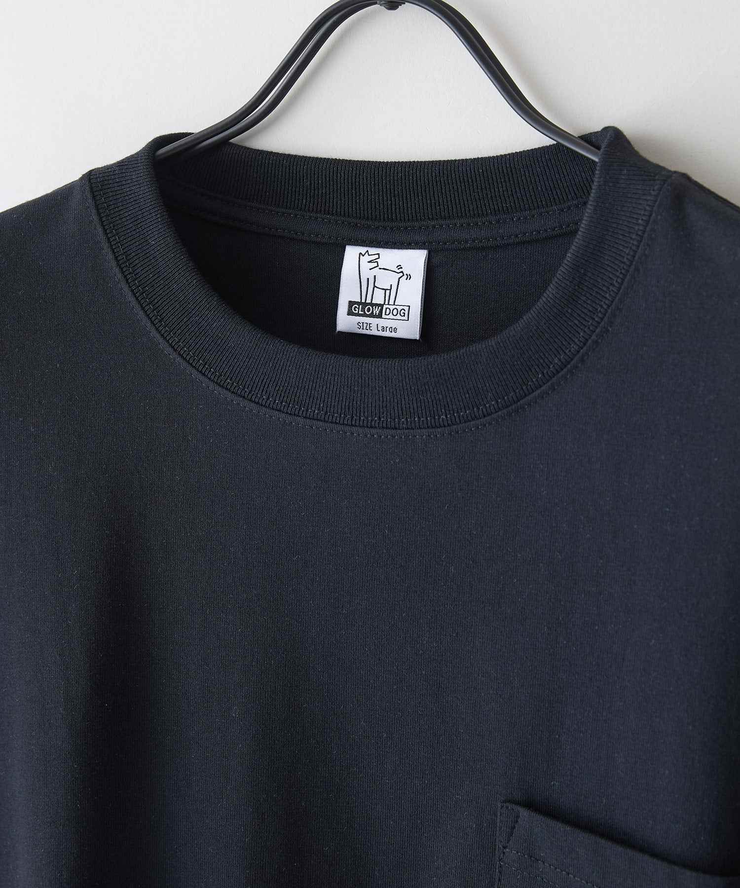 JEANS MATE 【GLOW DOG】 Long Sleeve T-Shirt with Pocket