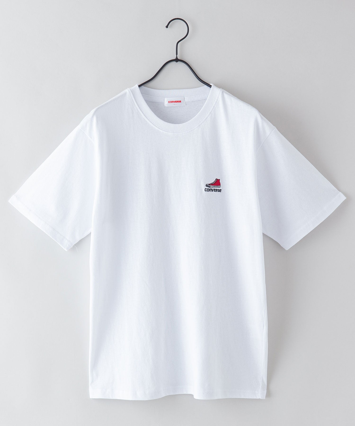 ジーンズメイト JEANS MATE 【CONVERSE】シューズ 刺繍 ワンポイント Tシャツ （オフホワイト） オフホワイト