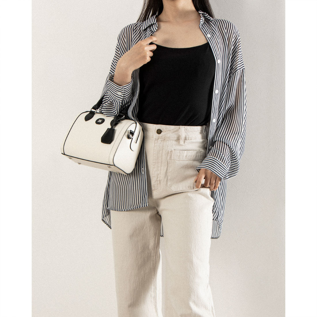 Jouetie Key House Attached Smooth Medium Boston Bag