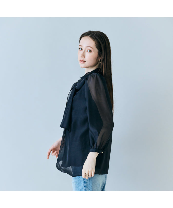 オーディア ミューズ Audie a Muses フラワーレースリボンタイ付きブラウス （オフ） オフ