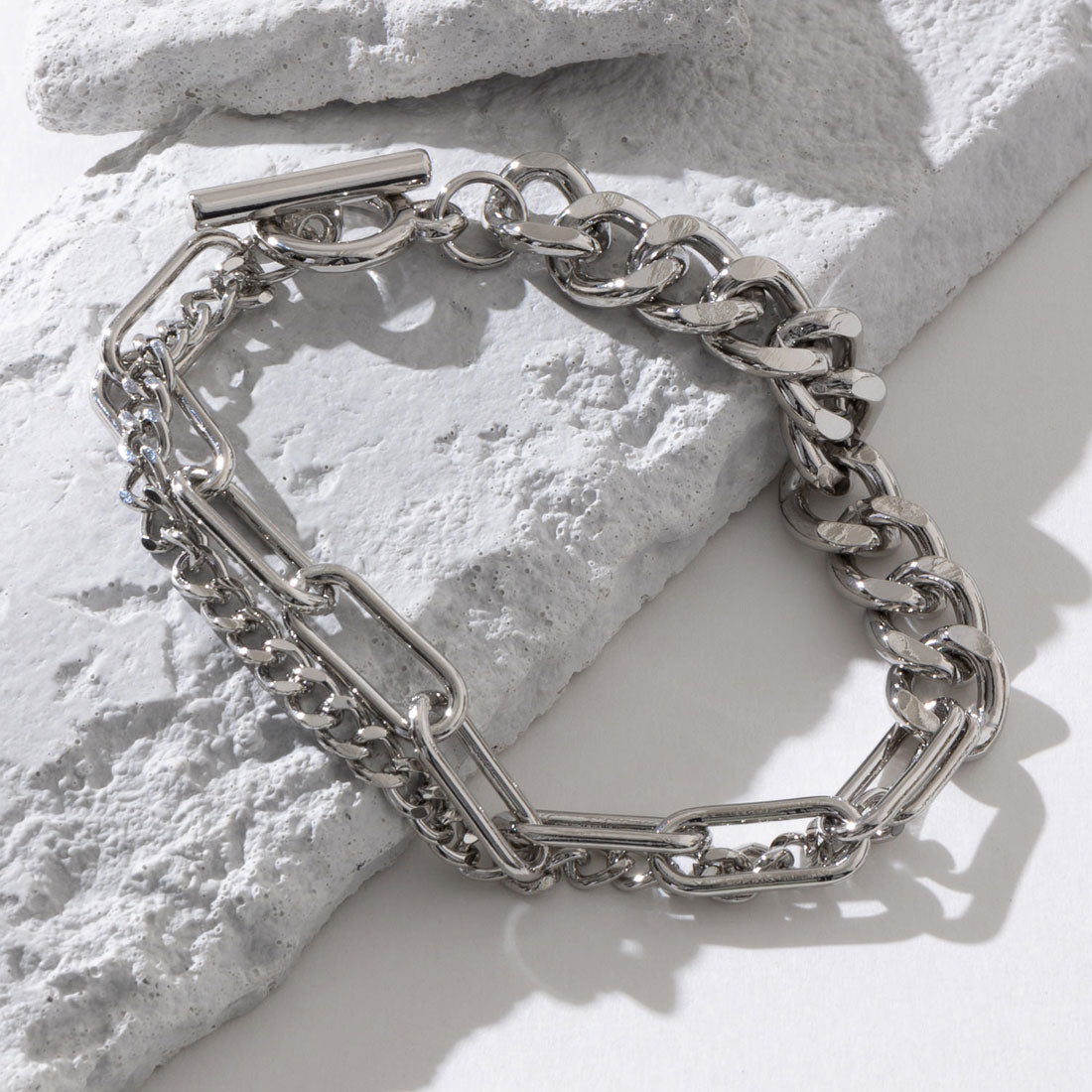 JON Design bracelet made of iron