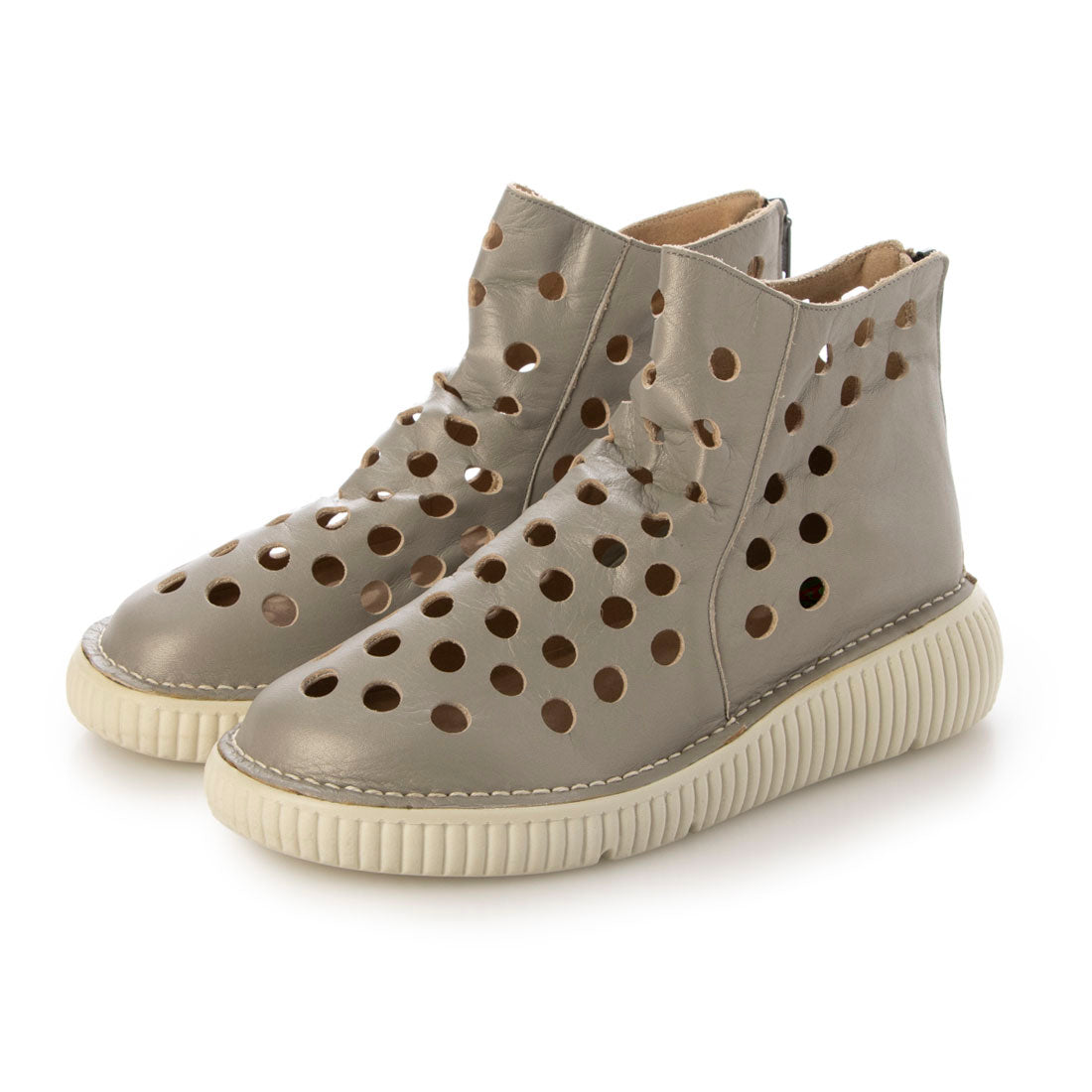 JS Heartlabel Thick-soled Leather Punching Shoes