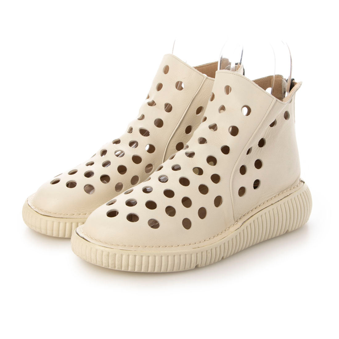 JS Heartlabel Thick-soled Leather Punching Shoes