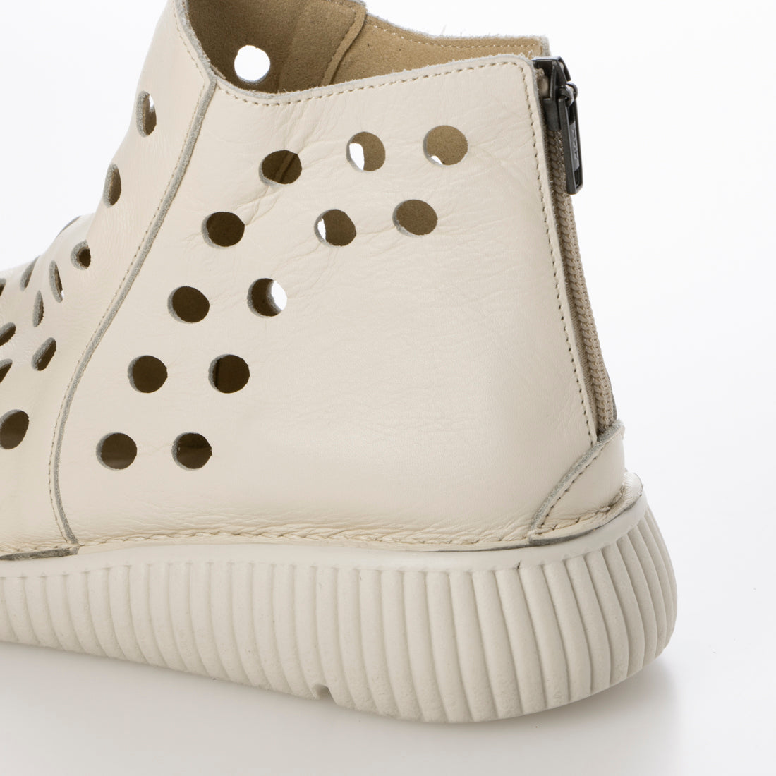 ジェイエス ハートレーベル JS Heartlavel ボリュームソール 本革 パンチング シューズ