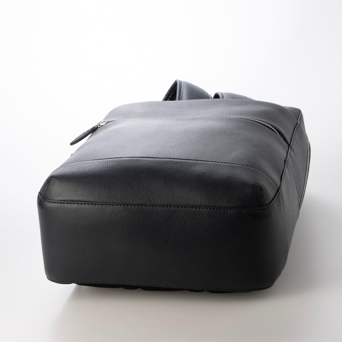 ジェイエスデザイン JS-DESIGN シュリンク革BIZリュック （ブラック） ブラック