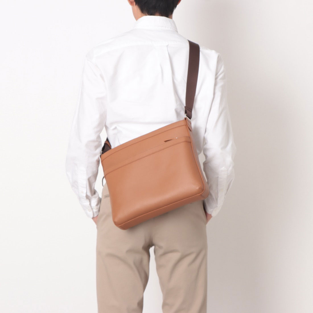 ジェイエスデザイン JS-DESIGN シュリンク革スタンダード横型ショルダー （ブラック） ブラック
