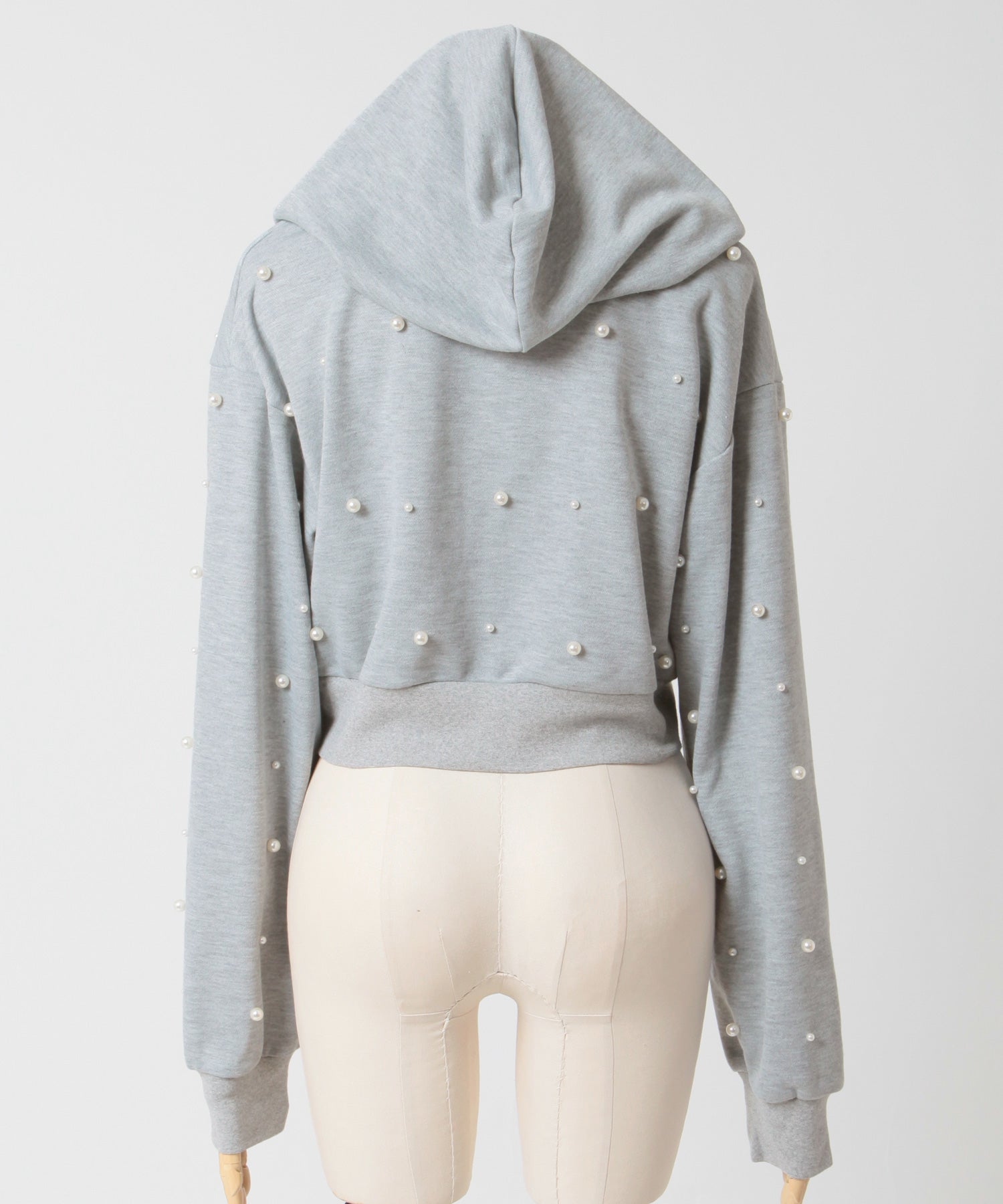 ジュリアブティック JULIA BOUTIQUE パール付きショート丈パーカー [24548 長袖 ショート丈 レディース トップス ]