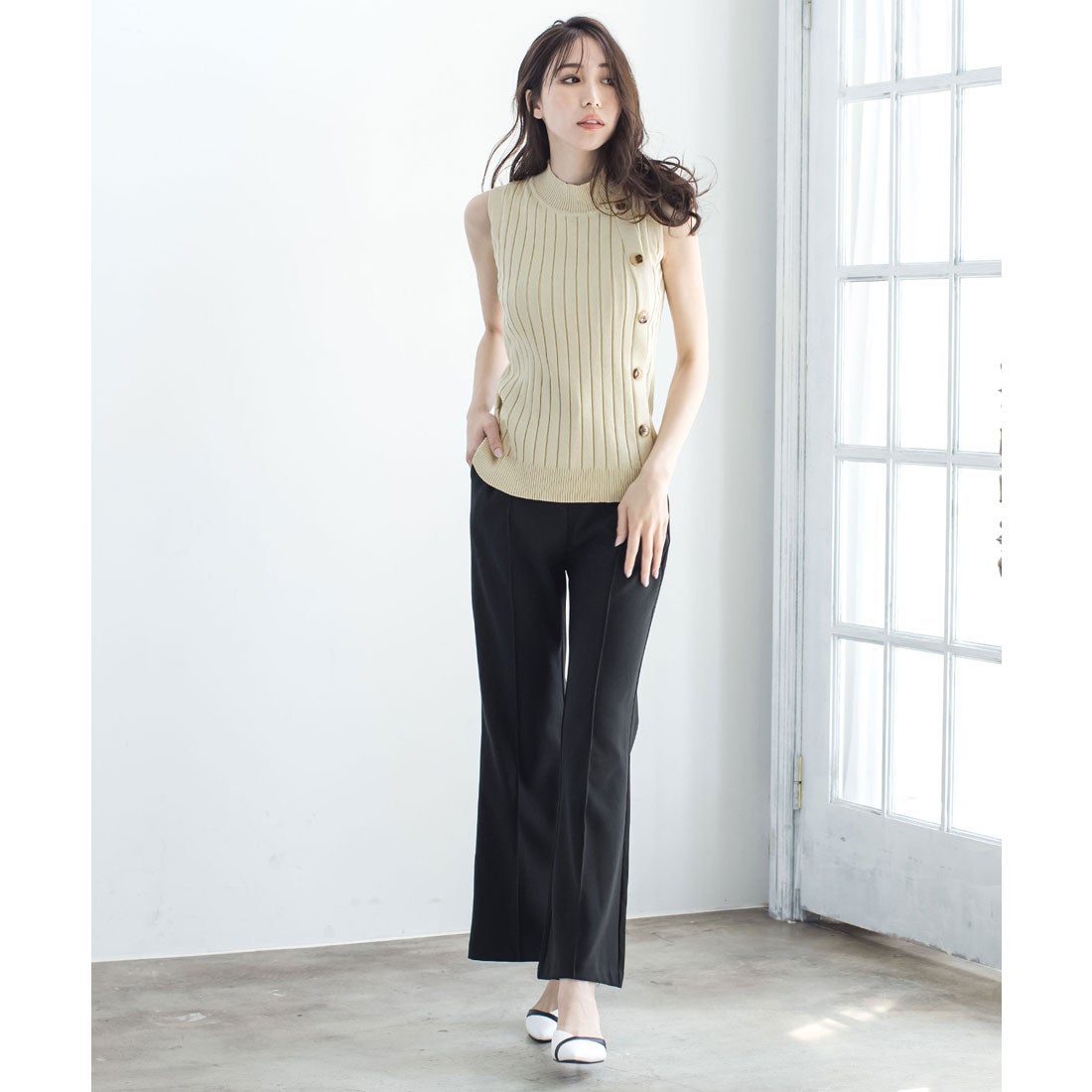 ジュリアブティック JULIA BOUTIQUE サイドボタンノースリーブニットトップス/21129,エクリュ