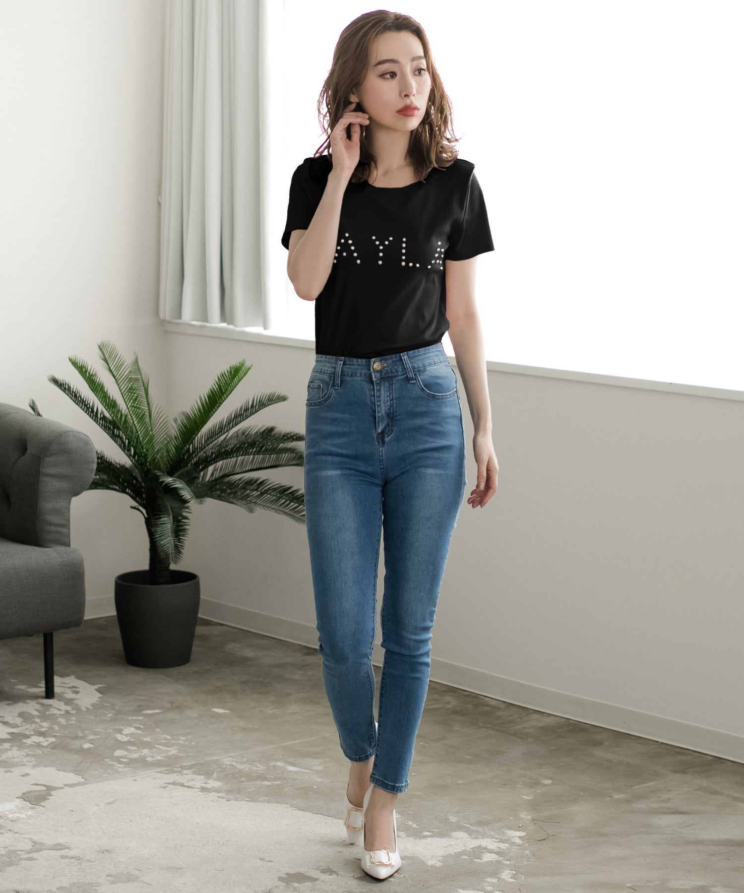 JULIA BOUTIQUE Pearl logo design T-shirts, tops, cut and sewn / 510736