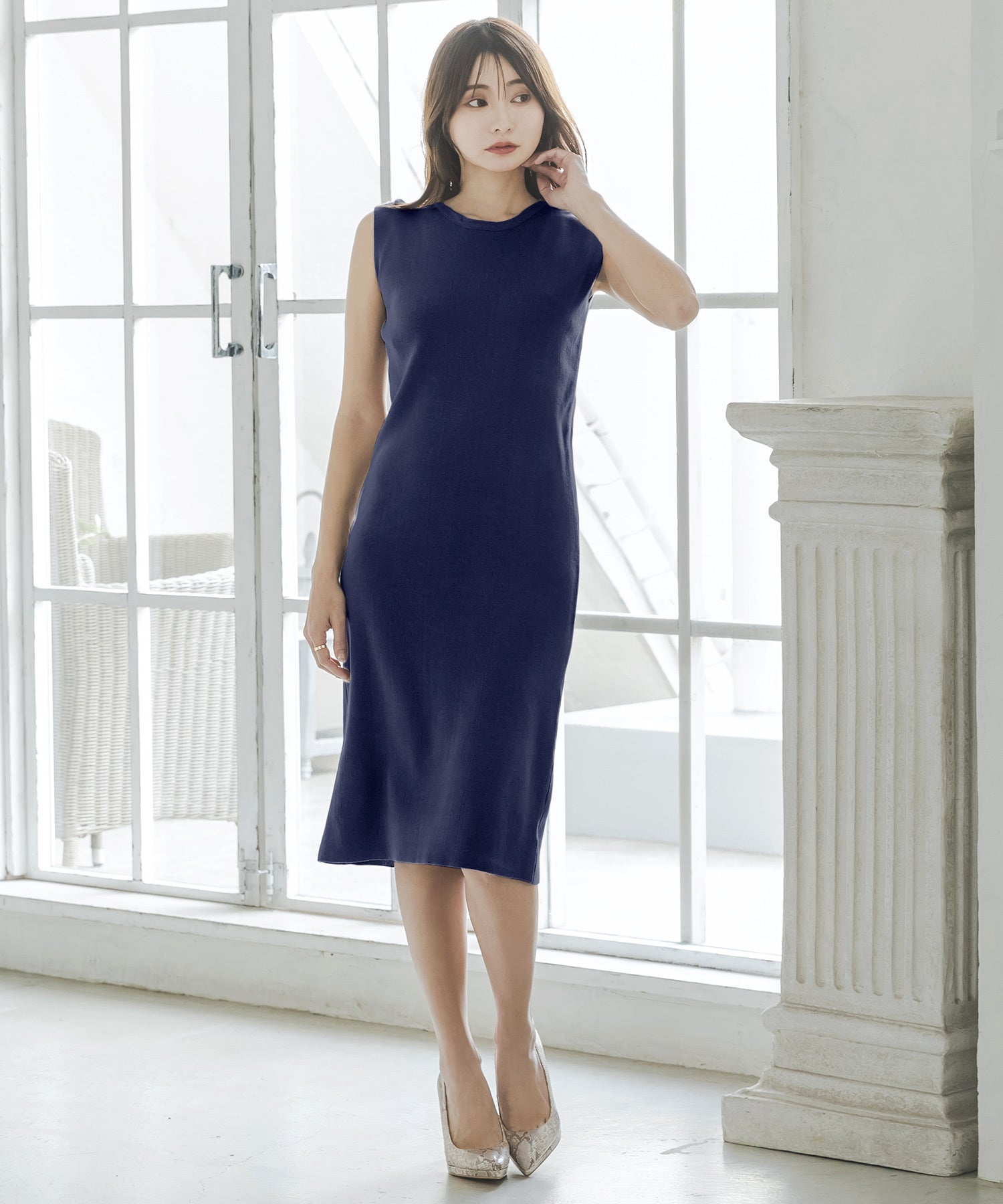 ジュリアブティック JULIA BOUTIQUE ミディアム丈・ストレートノースリーブニットワンピース/23060
