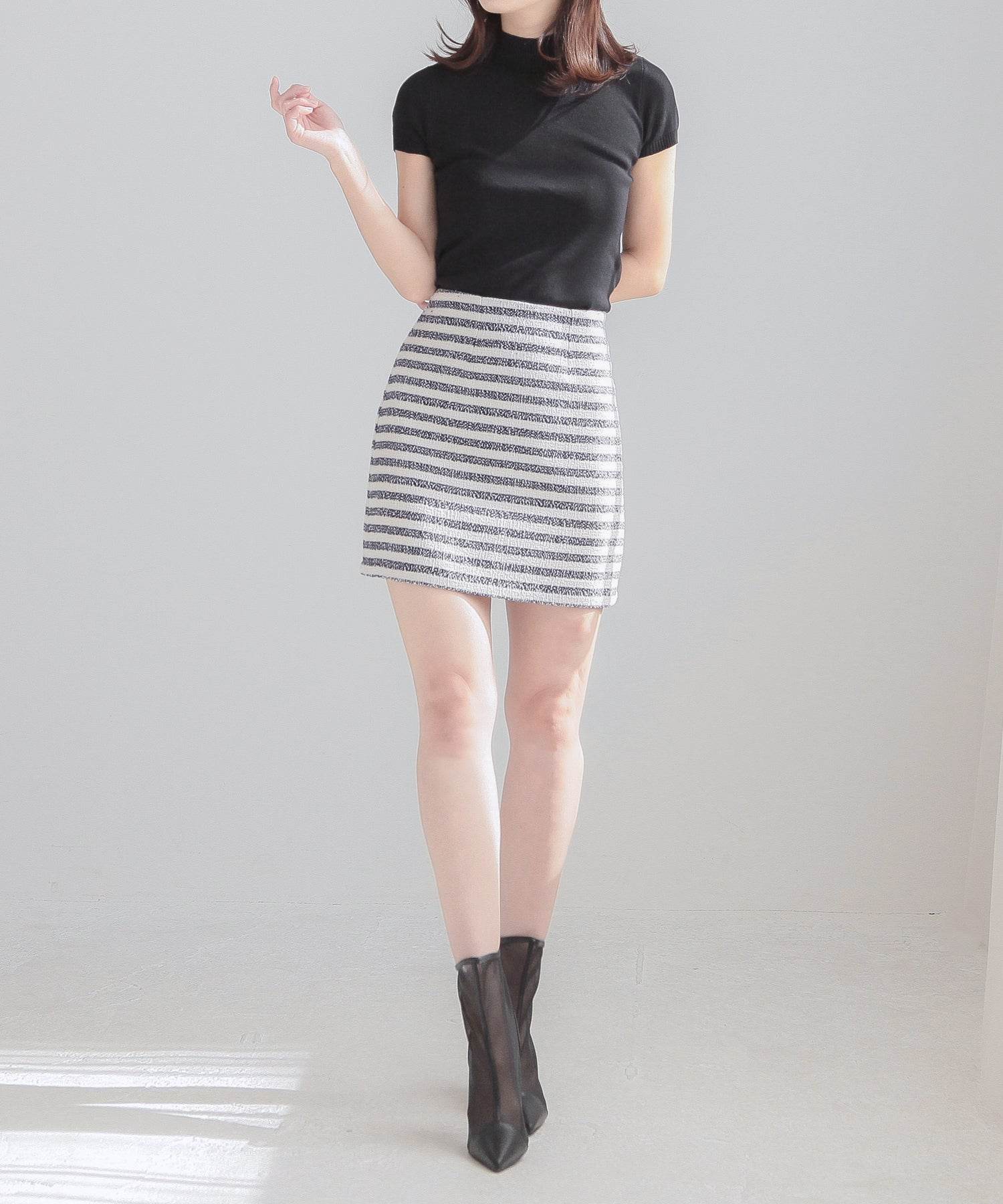 JULIA BOUTIQUE Border Tweed Mini Skirt 24045