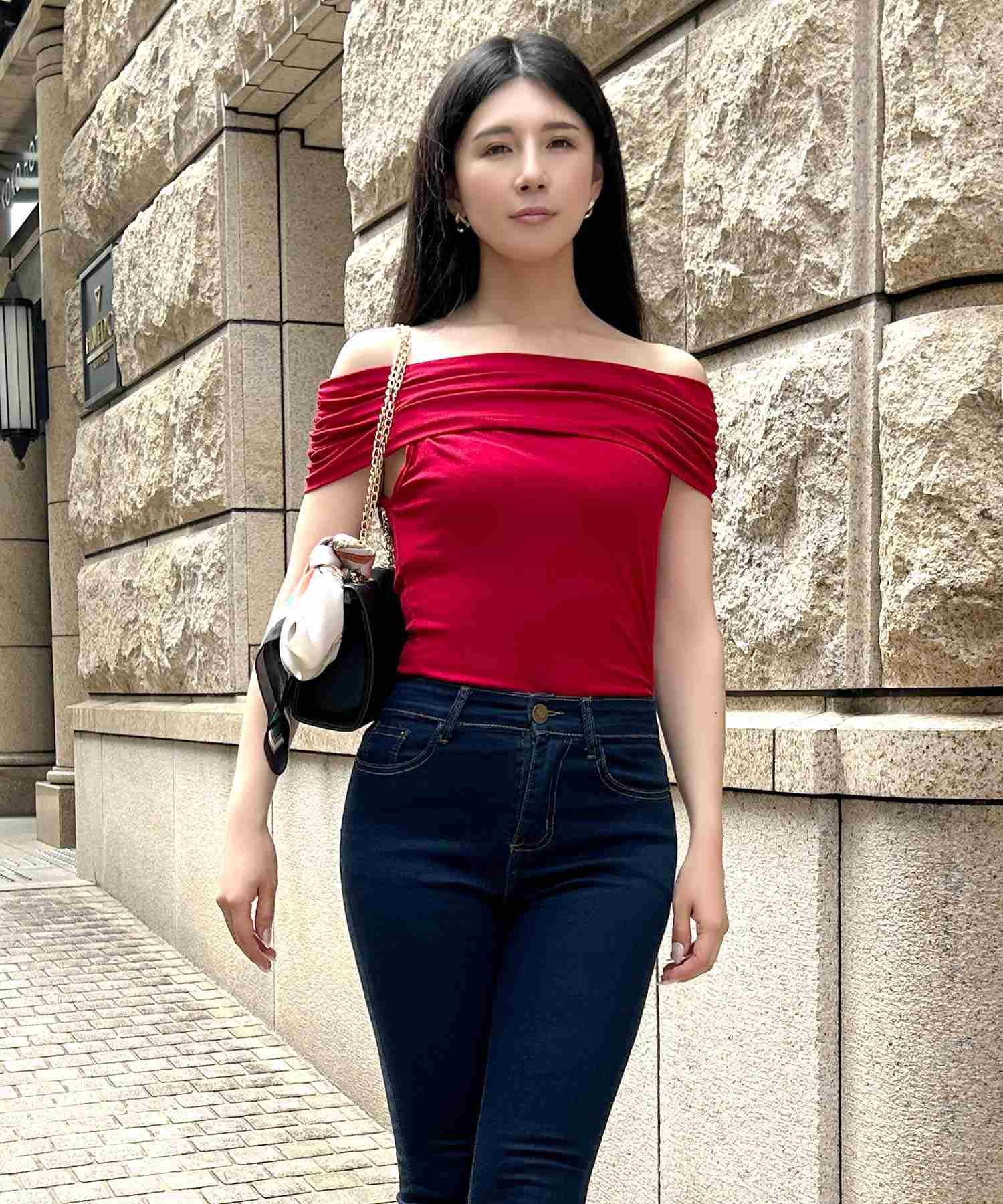 JULIA BOUTIQUE Gather Off-Shoulder Top [24127] Tops Cut and Sew Women'