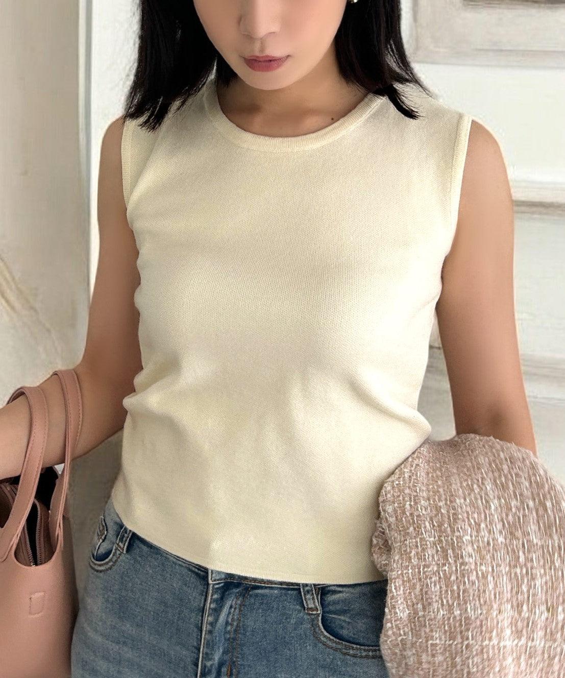 ジュリアブティック JULIA BOUTIQUE Uネック・パーソナルカラーニットトップス [24517 ノースリーブ ミドル 無地 Uネック レディース ブラック 黒 グレー ピンク ホワイト 白 ]