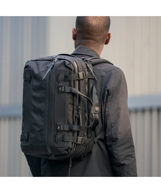 ブラックエンバー BLACK EMBER 新商品/井野屋/ブラックエンバー/KOMPAK EMBER TEX/FOEGE 30 EMBER TEX/2WAYブリーフケースB4/20L-30L【be-72 （ブラック） ブラック