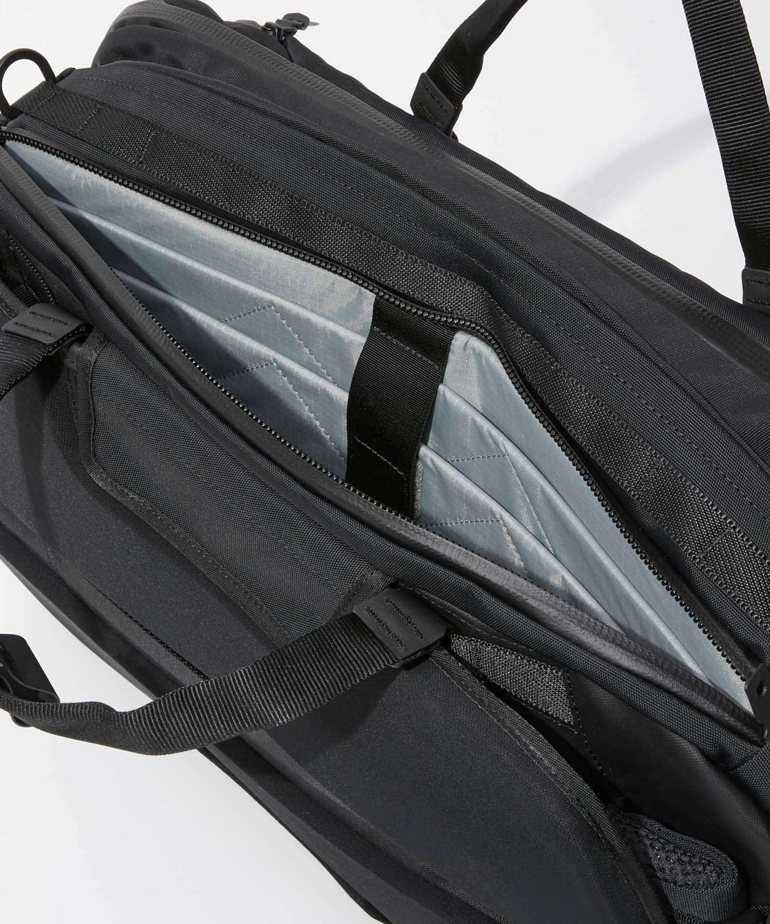 ブラックエンバー BLACK EMBER ブラックエンバー BLACK EMBER FORGE 40 フォージ 40 130002 リュック メンズ バッグ ブラック （ブラック） ブラック