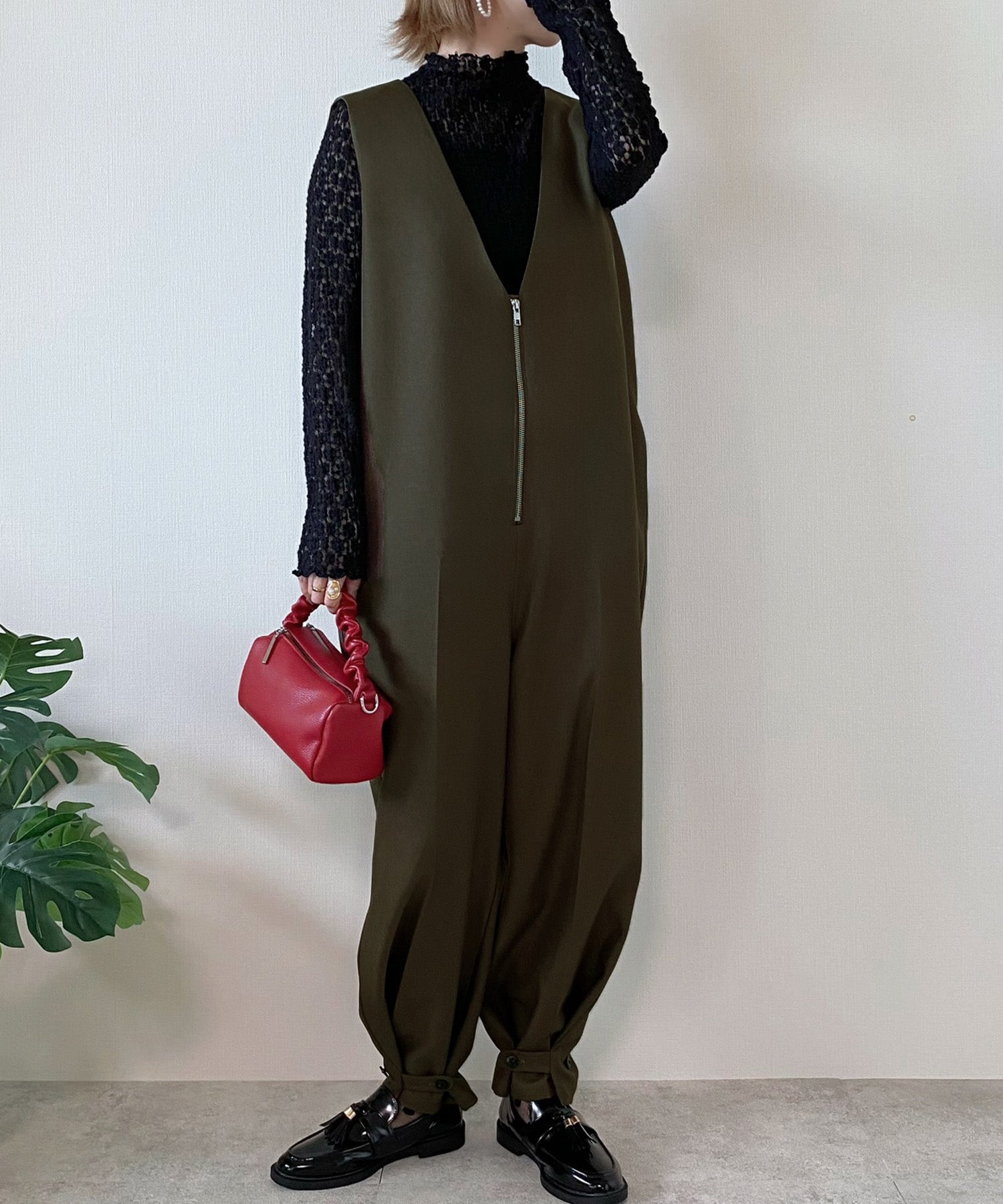 ジュノア JUNOAH Iラインフロントジップオールインワン