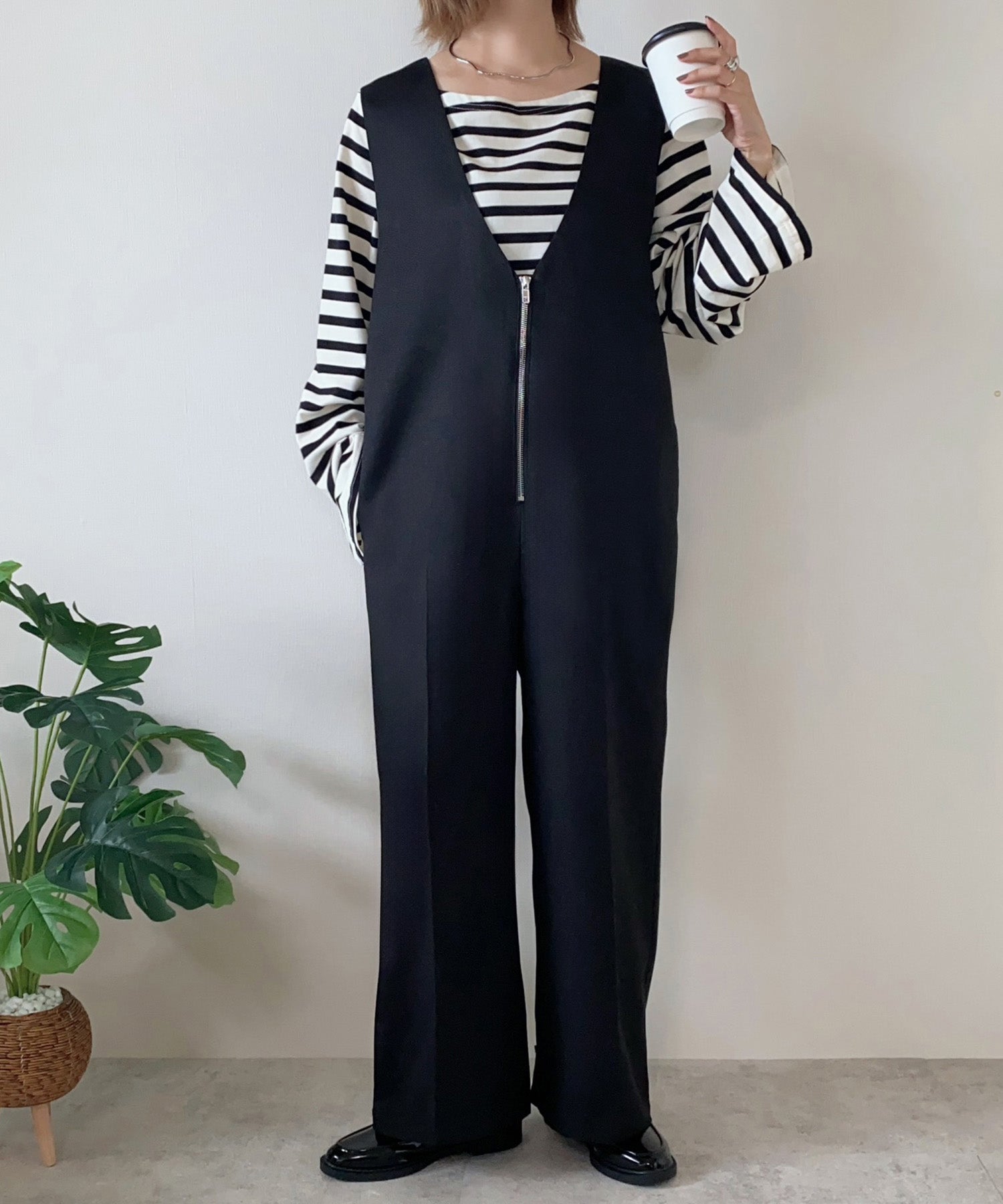ジュノア JUNOAH Iラインフロントジップオールインワン