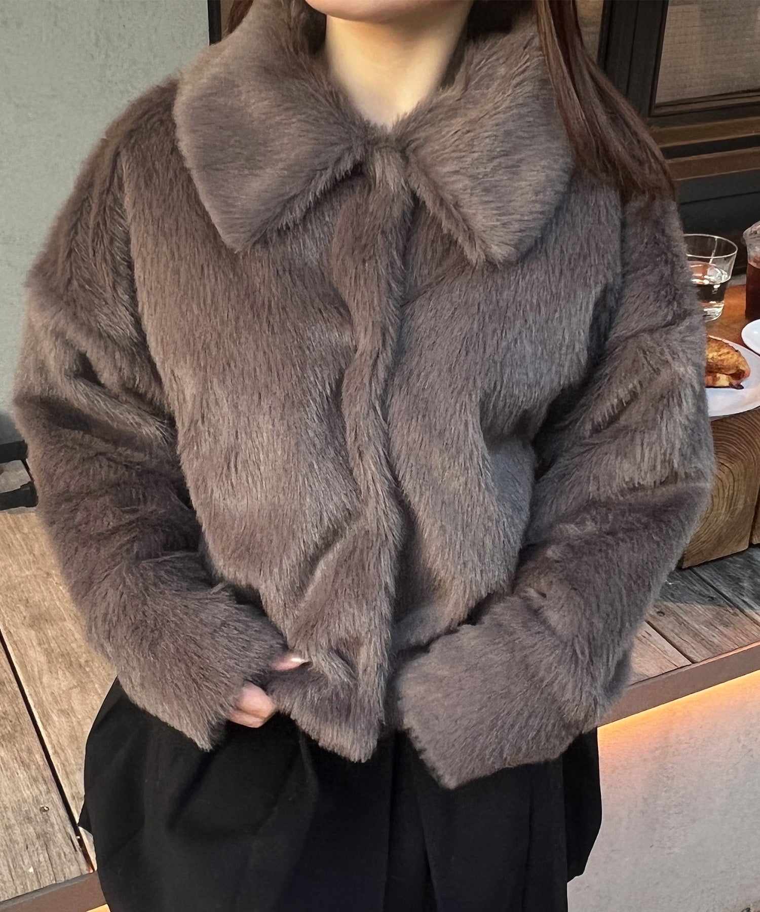 JUNOAH JUNOAH 毛皮短外套