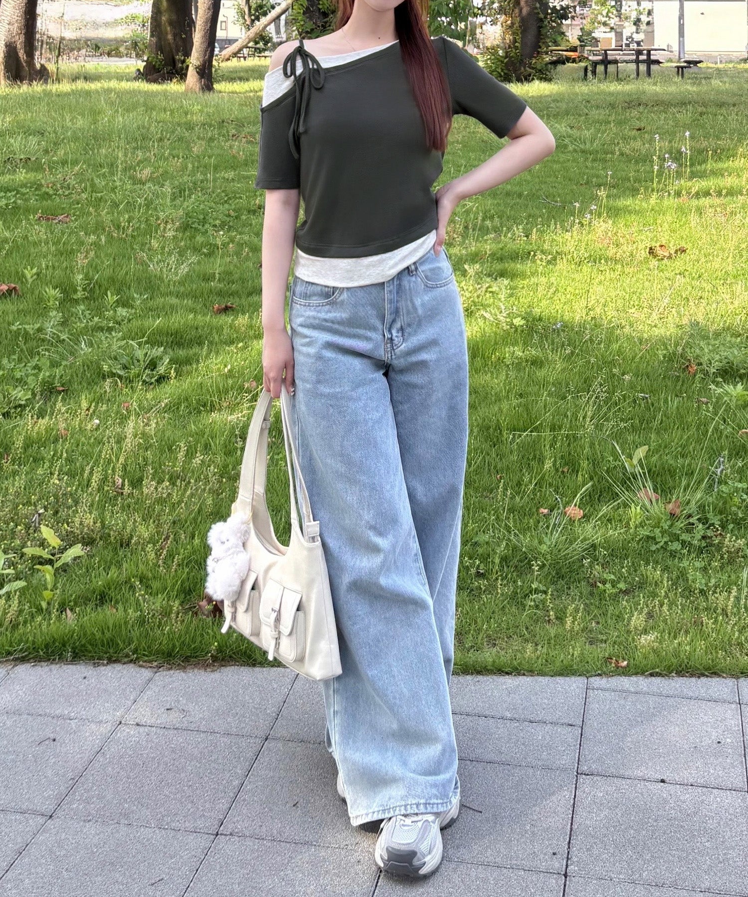 ジュノア JUNOAH リボンワンショルレイヤードTシャツ （チャコール） チャコール