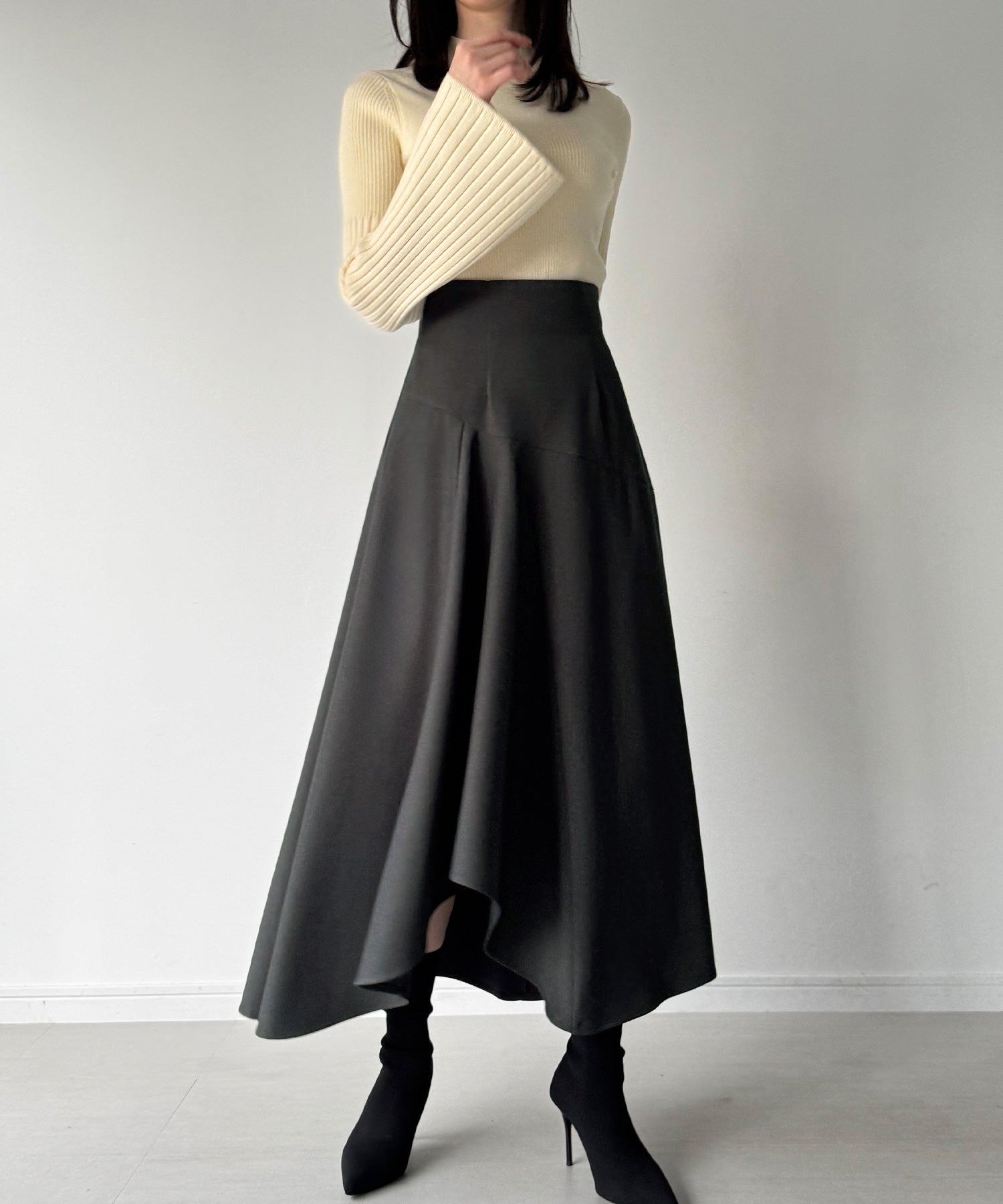 ジュノア JUNOAH ラッフルレースアップスカート(裏地なし) （チャコール） チャコール