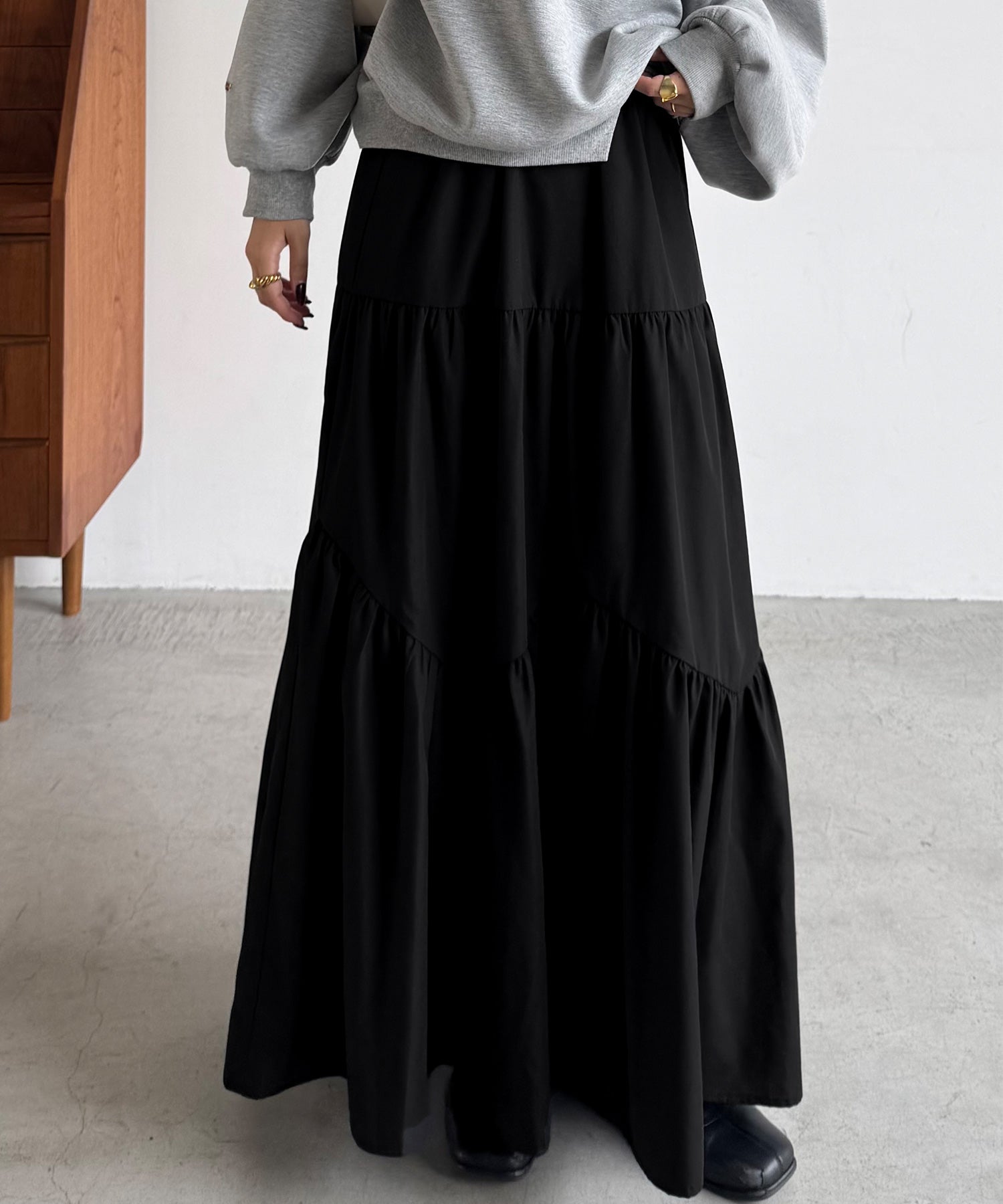 ジュノア JUNOAH バイアス切替ティアードスカート （ブラック） ブラック