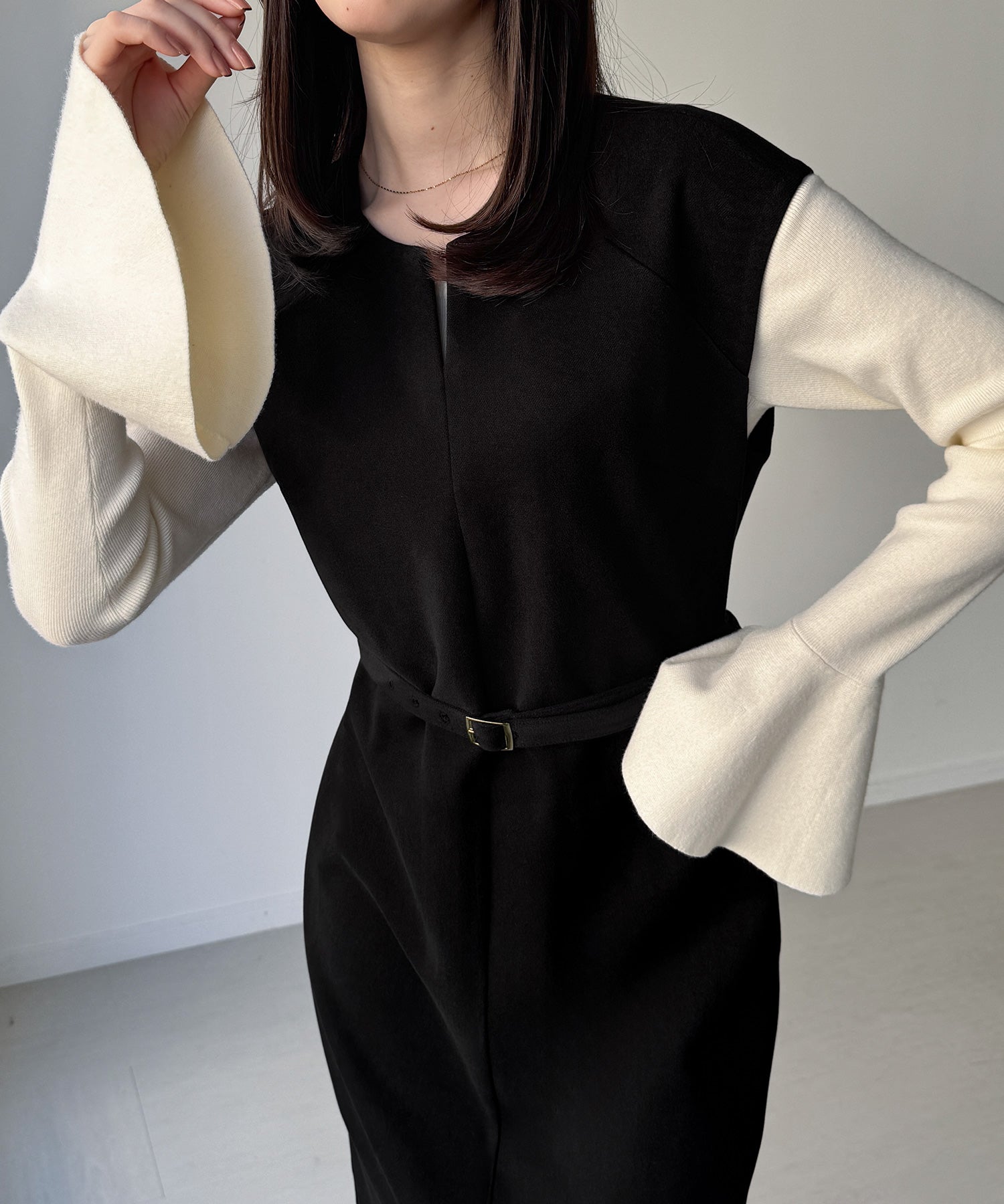 ジュノア JUNOAH キーネックIラインロングワンピース （ブラック） ブラック