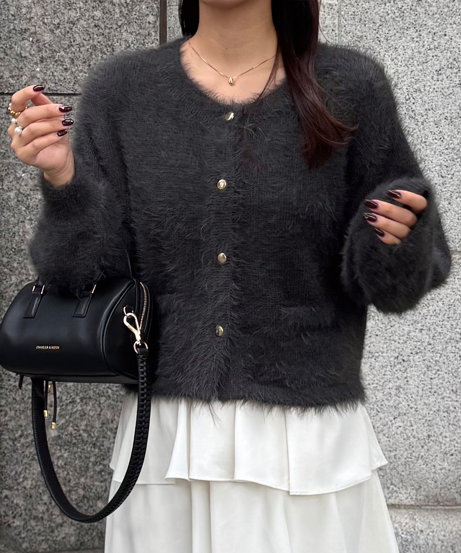 ジュノア JUNOAH シャギーショートニットカーディガン （チャコール） チャコール