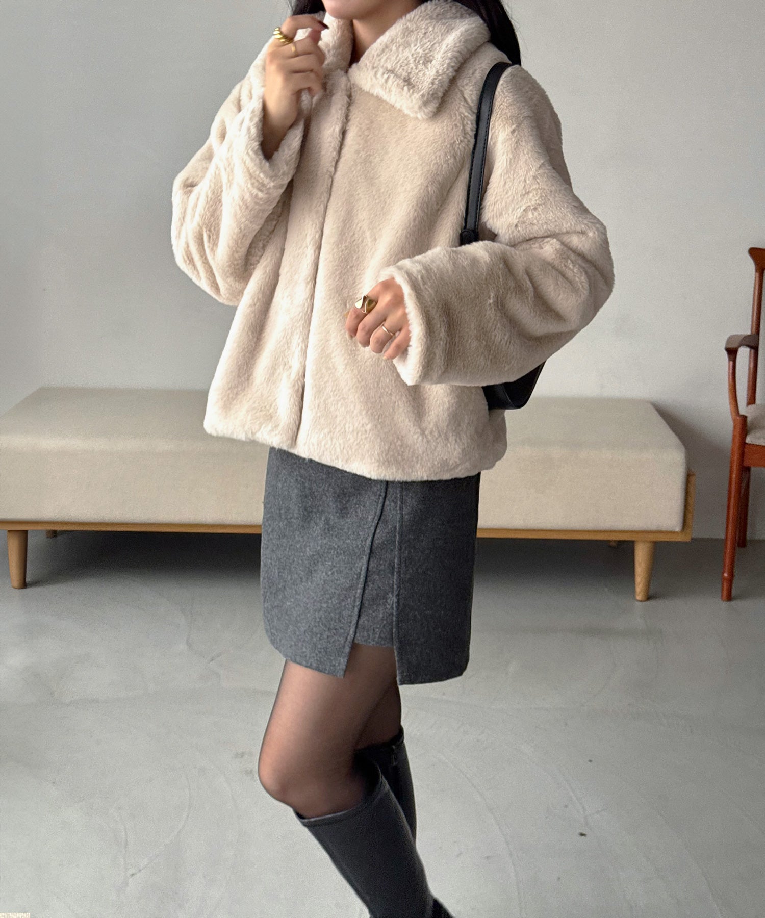 ジュノア JUNOAH フェイクファーコート （アイボリー） アイボリー