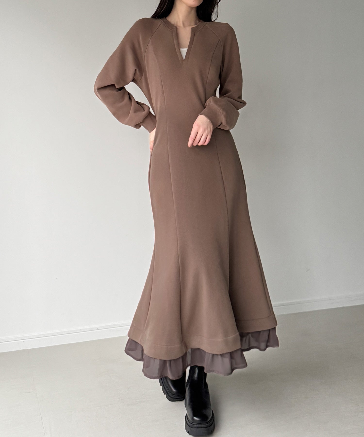 ジュノア JUNOAH 裏起毛レイヤードデザインマーメイドワンピース （モカ） モカ