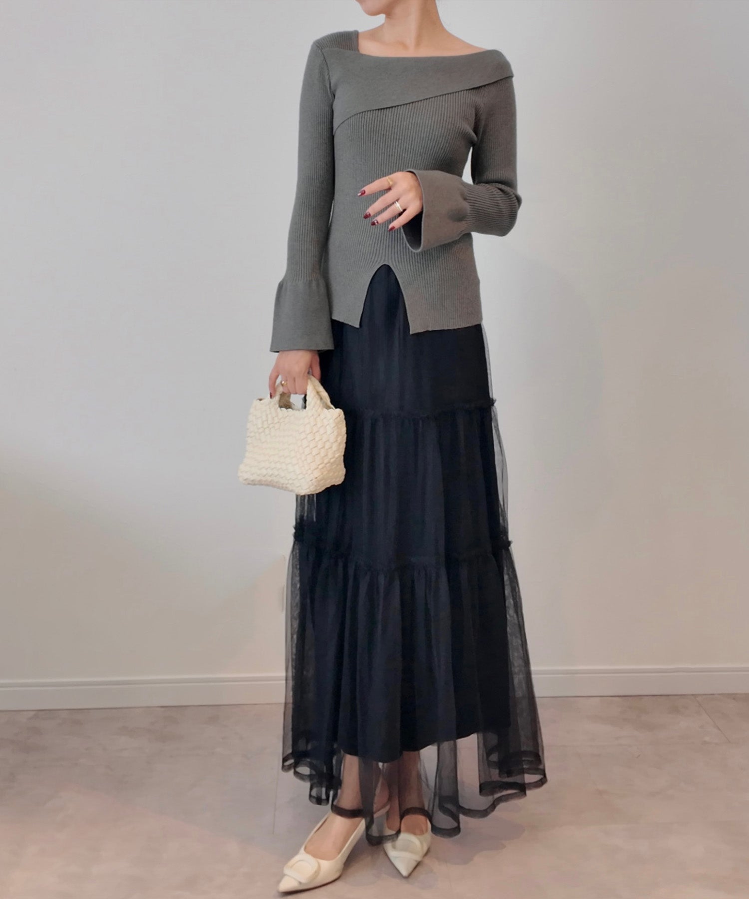 ジュノア JUNOAH 2wayワンショルフロントスリットリブニット （チャコール） チャコール