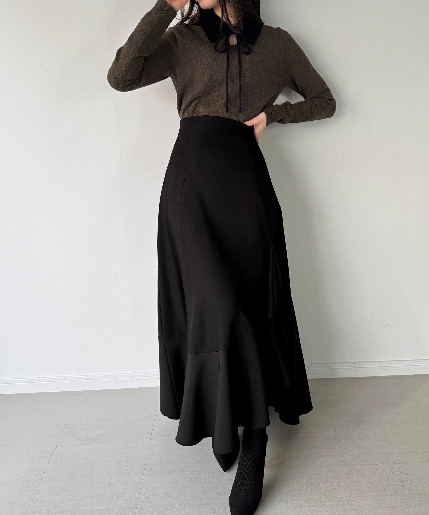 ジュノア JUNOAH 【取り外し可能リボン付き】シャギーカラーニットトップス （チャコール） チャコール