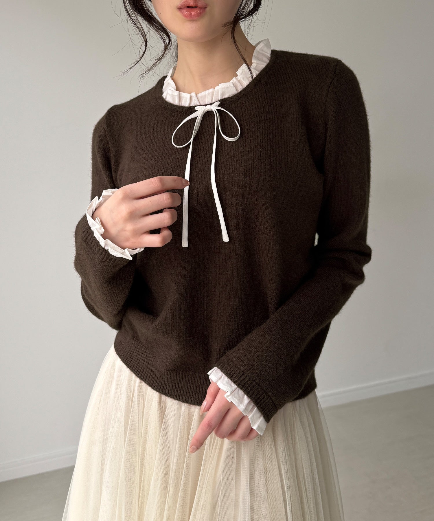 ジュノア JUNOAH フリルレイヤードニットプルオーバー （ブラウン） ブラウン