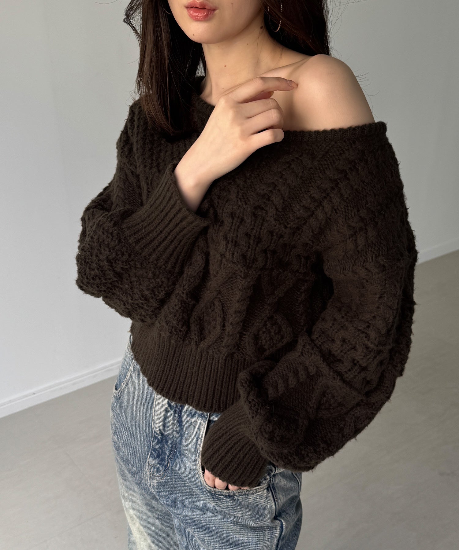 ジュノア JUNOAH 2wayワンショルケーブルショートニット （ダークブラウン） ダークブラウン