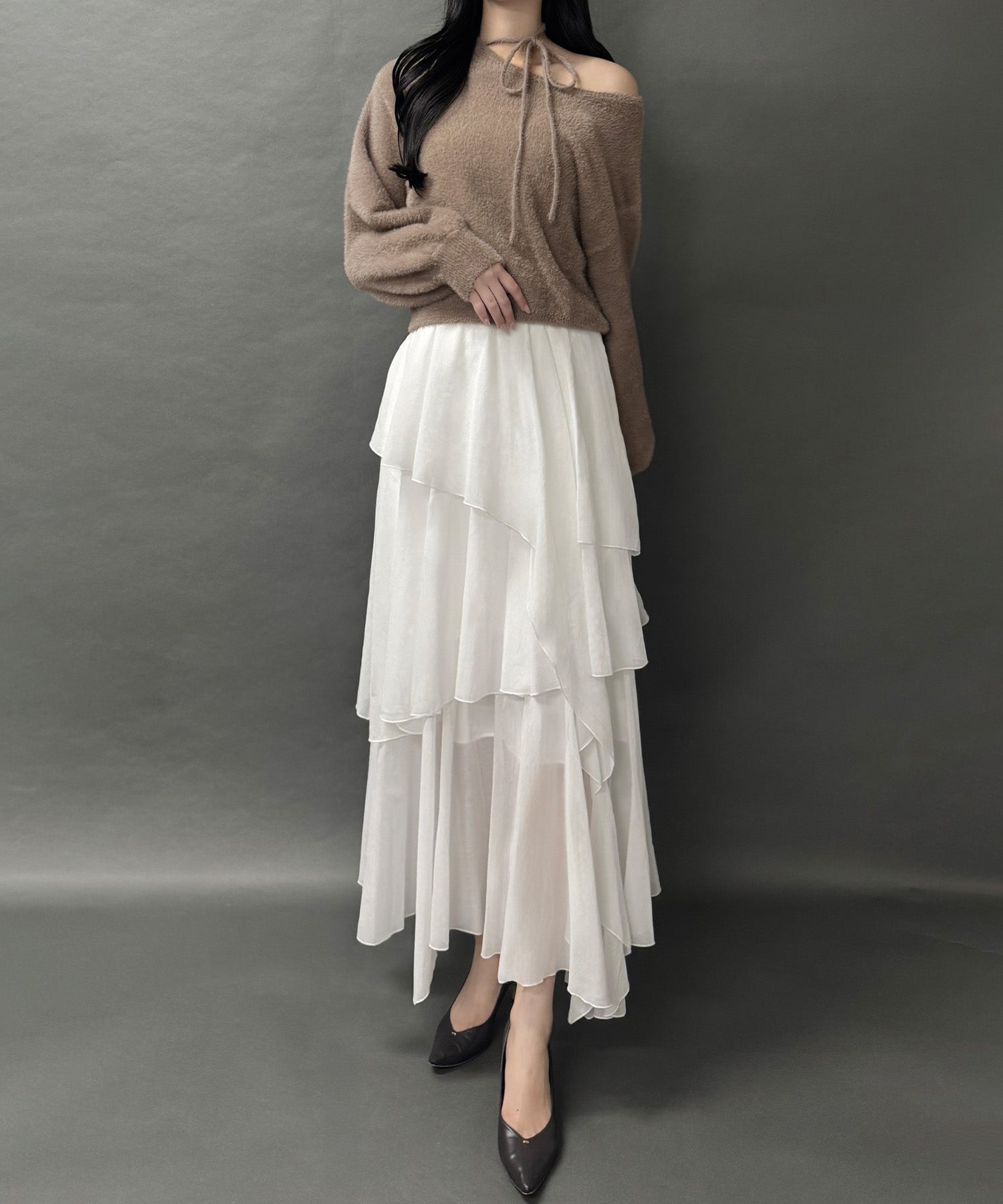 ジュノア JUNOAH 【紐取り外し可能】ワンショルチョーカーシャギーニットトップス （モカ） モカ