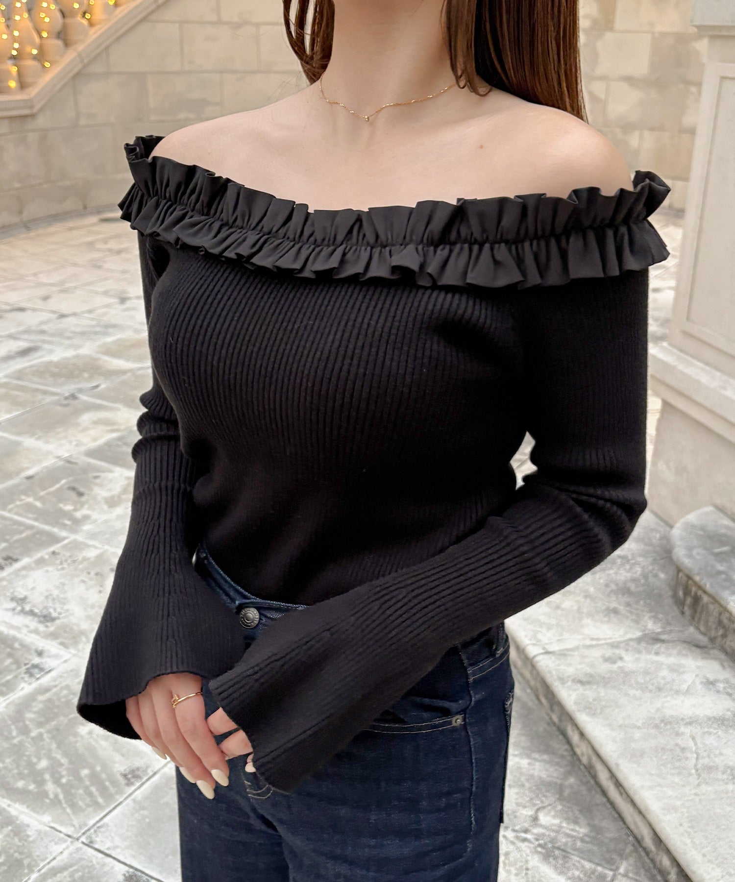 ジュノア JUNOAH フリルニットトップス （ブラック） ブラック