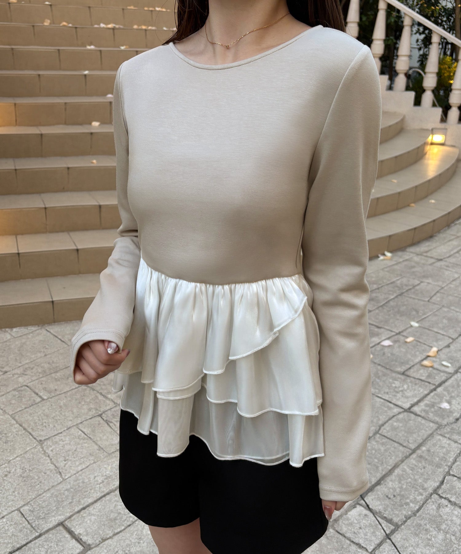 ジュノア JUNOAH ペプラムドッキングトップス （ライトグレー） ライトグレー