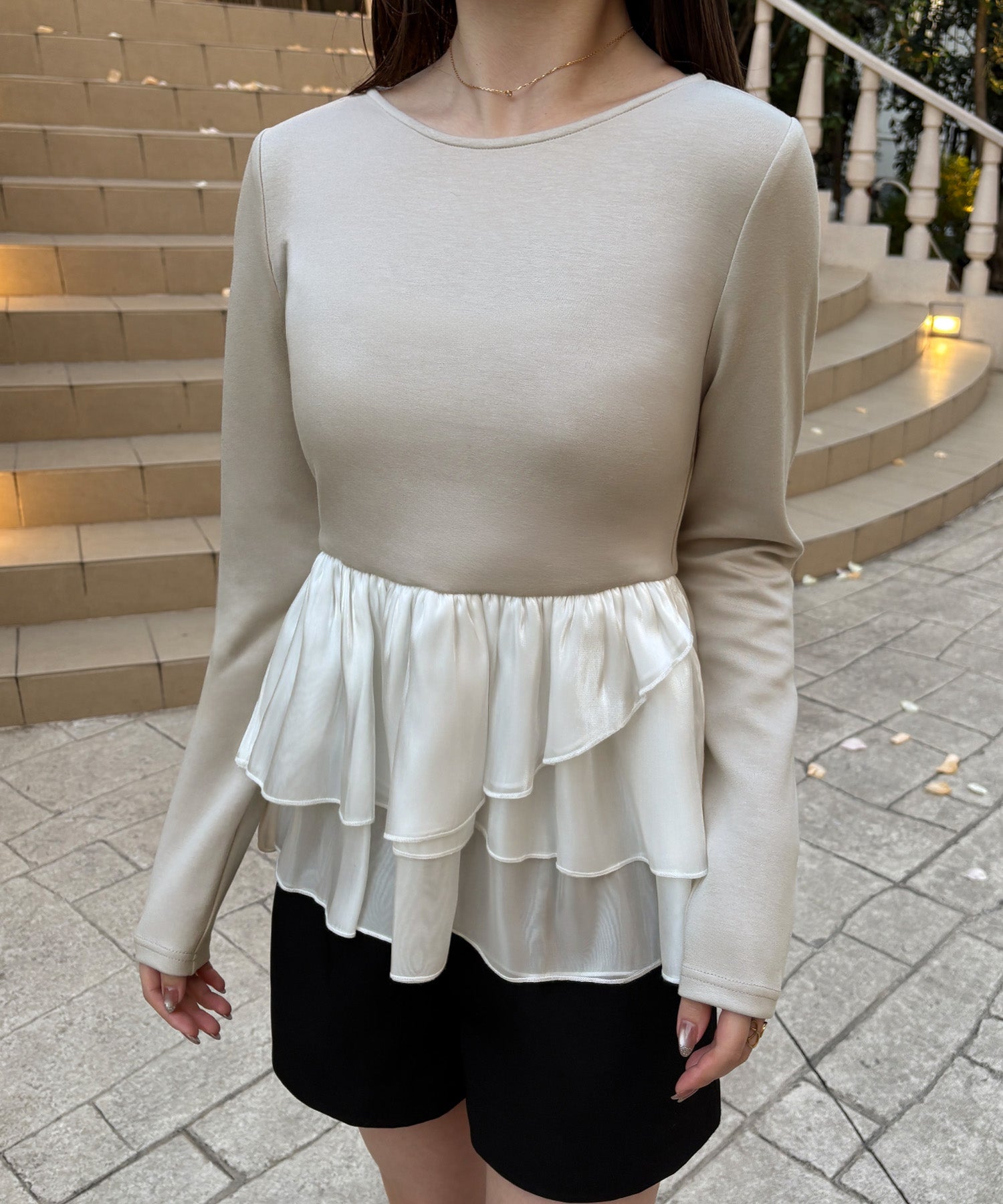 ジュノア JUNOAH ペプラムドッキングトップス （ライトグレー） ライトグレー