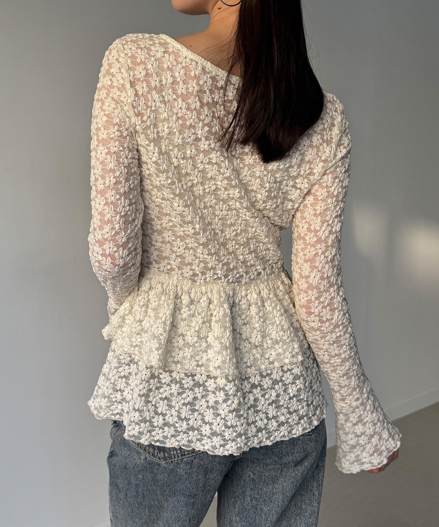 ジュノア JUNOAH カットレースペプラムトップス （アイボリー） アイボリー