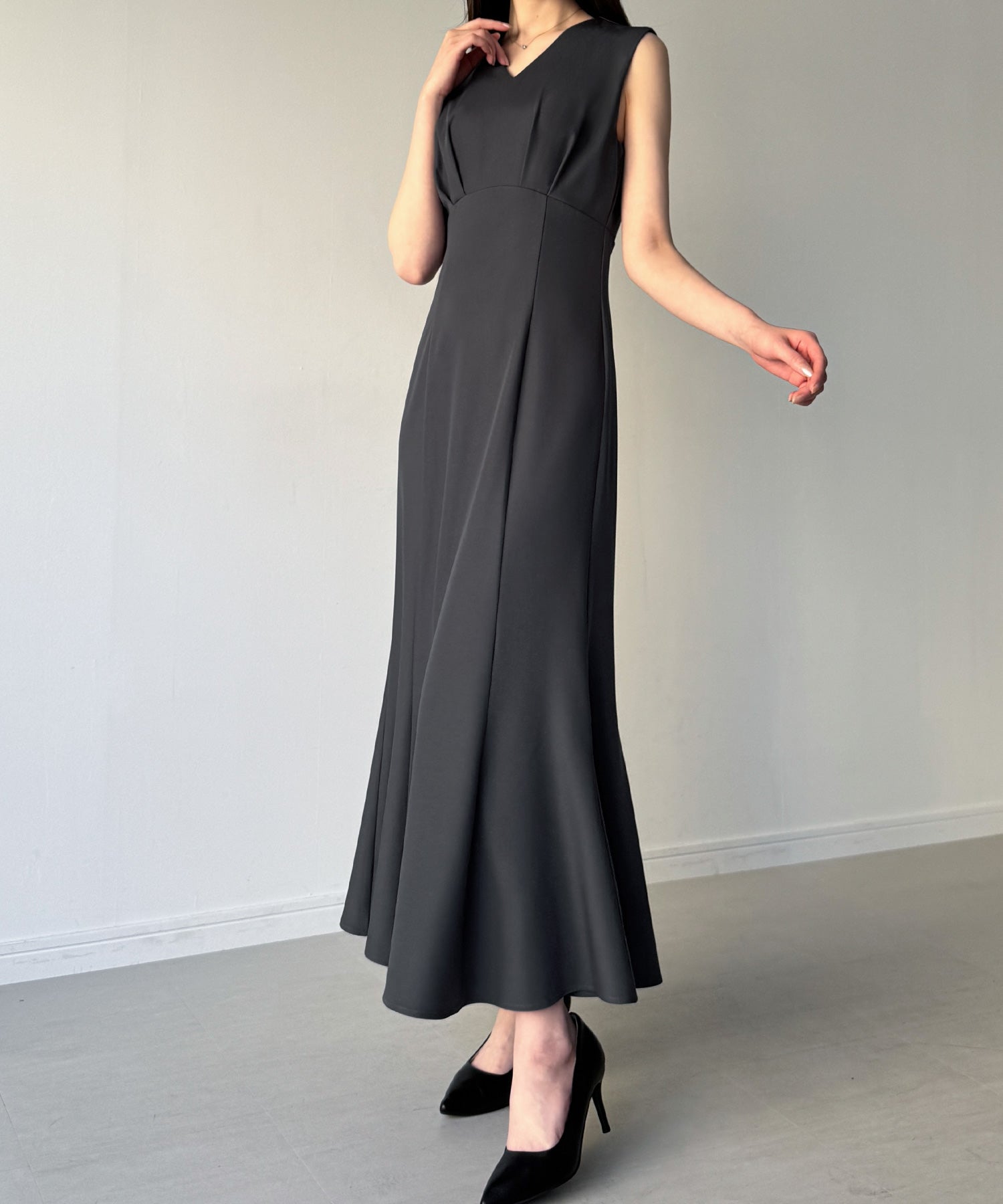 ジュノア JUNOAH （裏地無し）マーメイドワンピースレーストップスセット （チャコール） チャコール