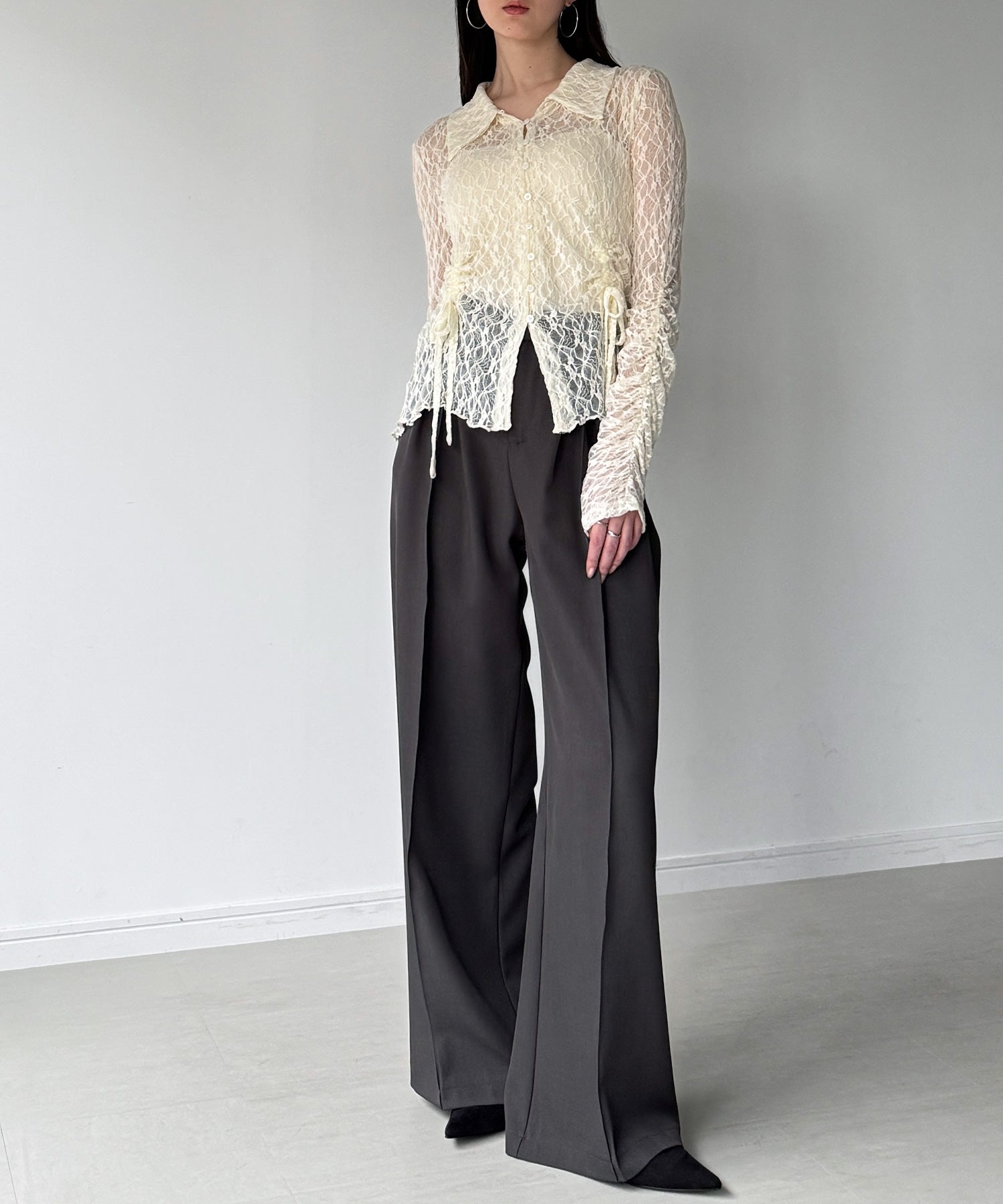 ジュノア JUNOAH カットレースポロ衿カーディガン （アイボリー） アイボリー