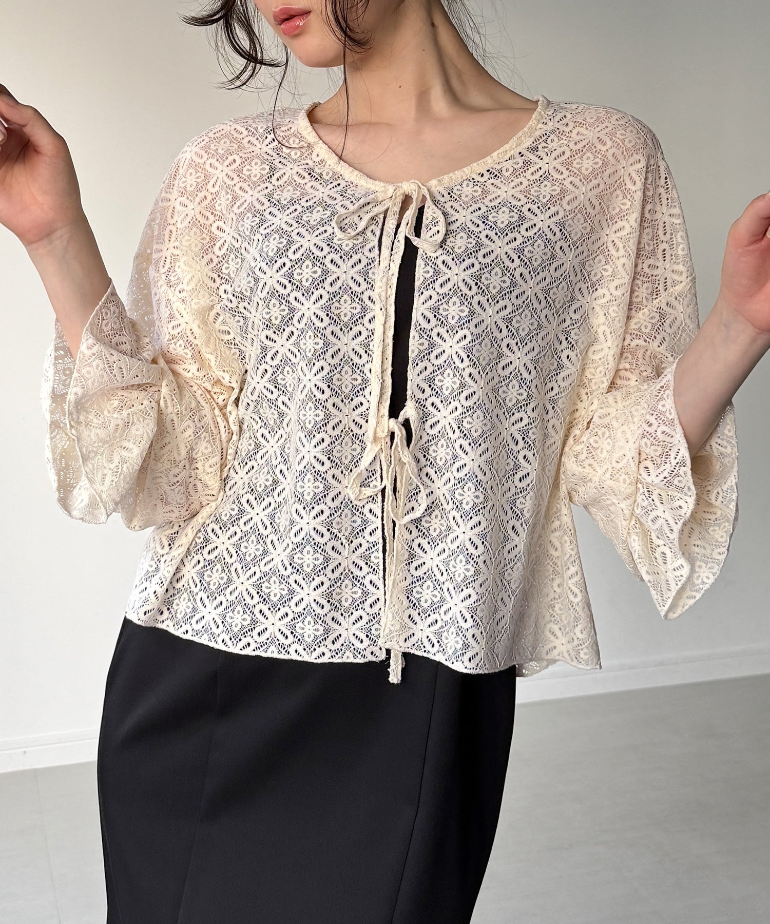 ジュノア JUNOAH レースショートリボントップス （アイボリー） アイボリー