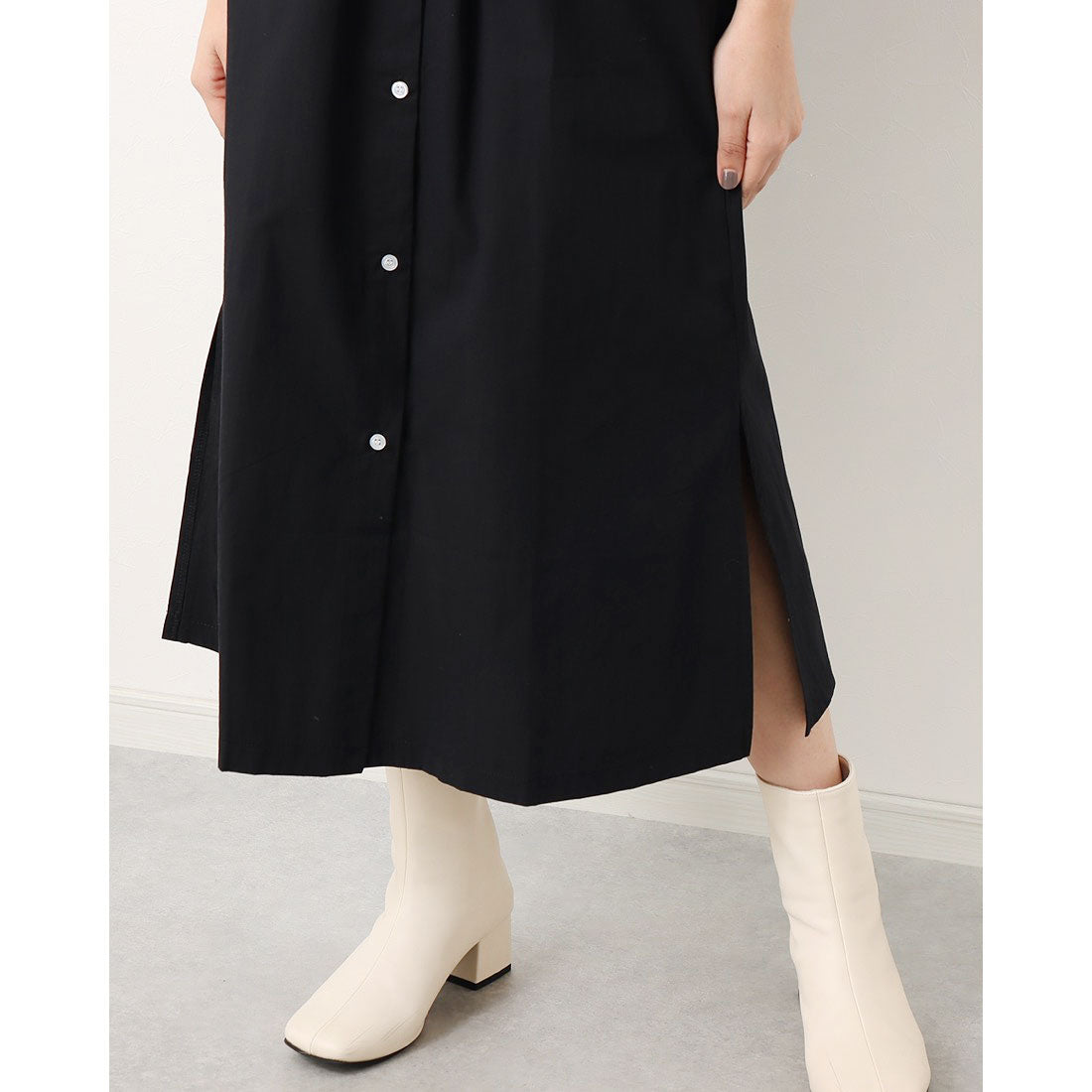 ジュノア JUNOAH スタンドカラーマキシ丈シャツワンピース 韓国ファッション （ブラック） ブラック