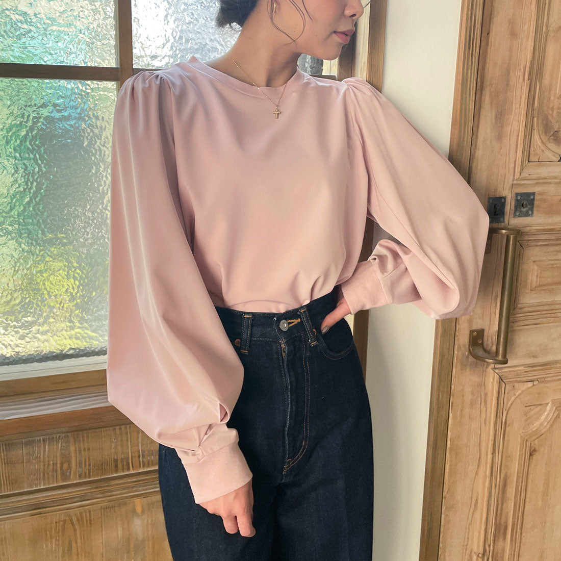 ジュノア JUNOAH パフスリーブボリューム長袖ブラウス （ピンク） ピンク